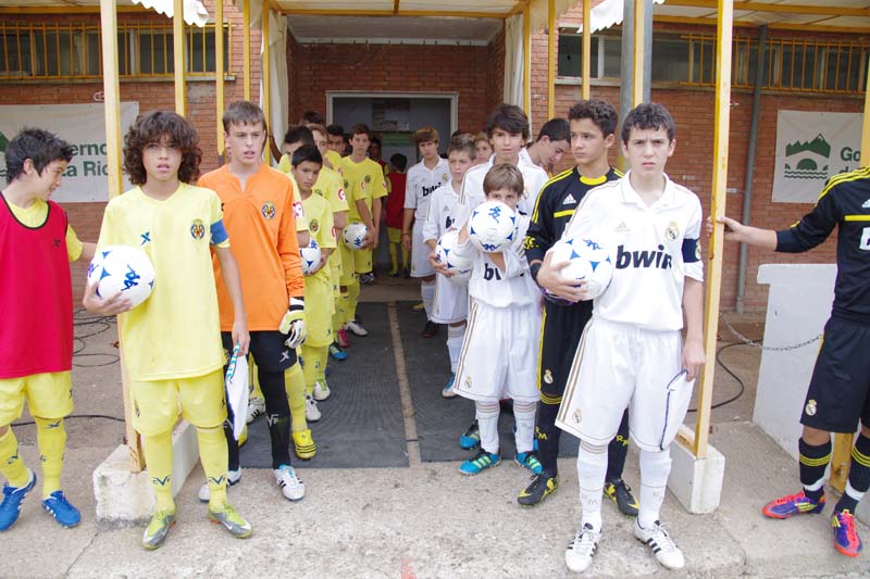 2011_m (6)